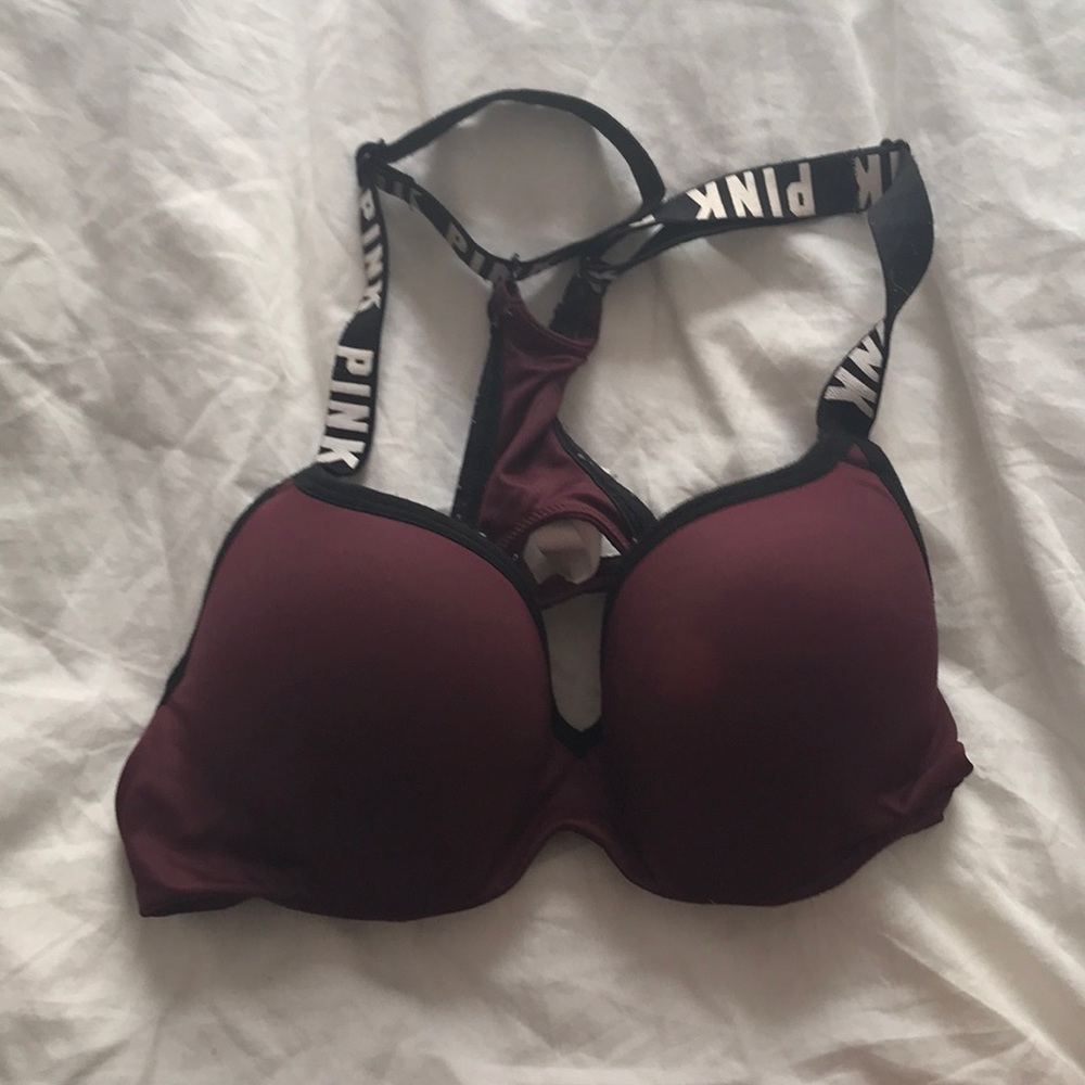 VS pink bra